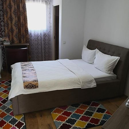 Casa Hortensia Tasnád Kültér fotó