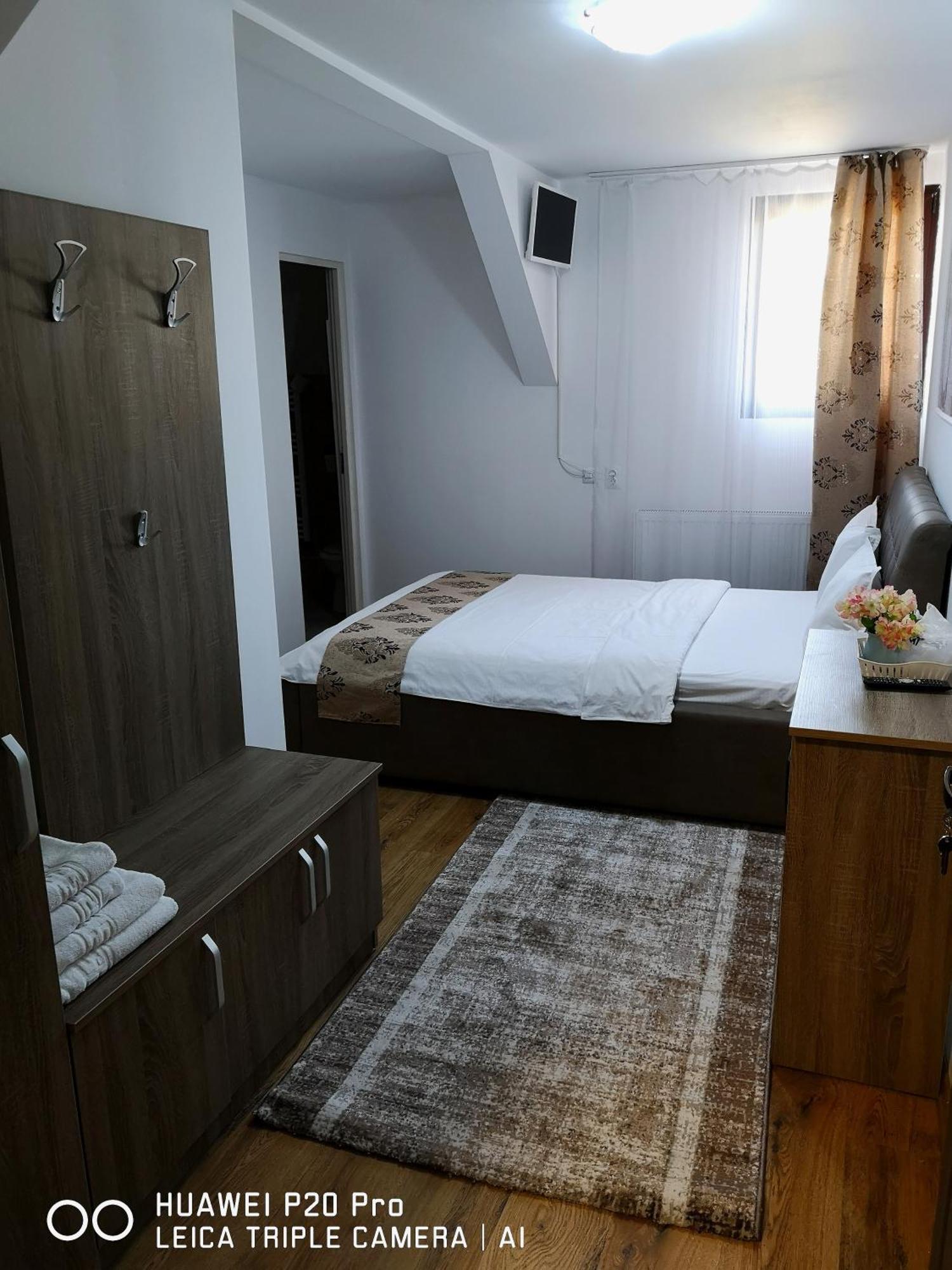 Casa Hortensia Tasnád Kültér fotó